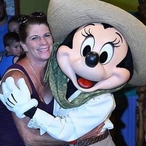 Meet your Posher, Deborah